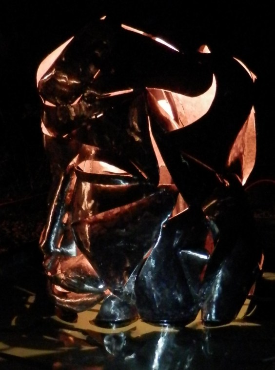 hammered steel face supervolum 1